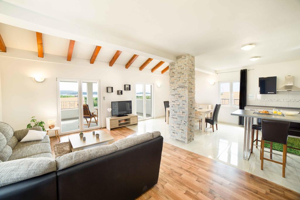 Apartment Arta Vodice Eksteriør bilde